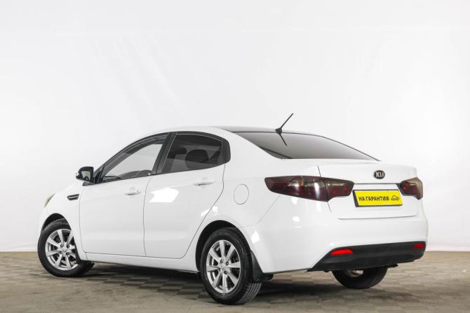 Kia Rio III с пробегом 2014 года, цена 1 049 000 рублей, 191000 км, седан, Автокод Объявления