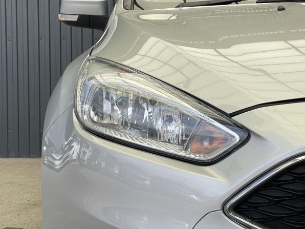 Ford Focus III Рестайлинг с пробегом 2018 года, цена 1 017 000 рублей, 68571 км, седан, Автокод Объявления