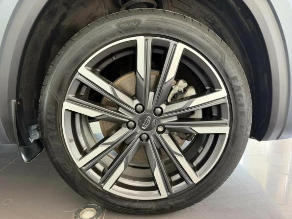 Geely Monjaro I с пробегом 2024 года, цена 3 670 000 рублей, 30000 км, внедорожник, Автокод Объявления