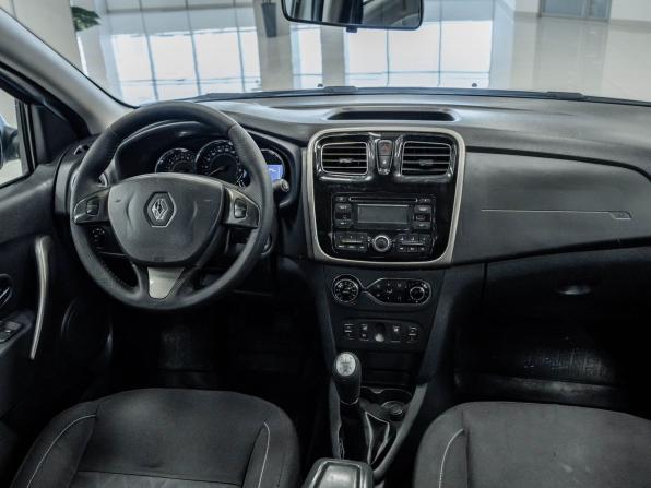 Renault Sandero II с пробегом 2015 года, цена 780 000 рублей, 133000 км, хэтчбек, Автокод Объявления