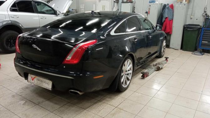 Jaguar XJ IV (X351) с пробегом 2014 года, цена 1 648 000 рублей, 121939 км, седан, Автокод Объявления