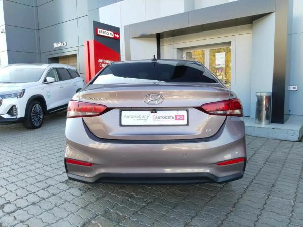 Hyundai Solaris II с пробегом 2019 года, цена 1 300 941 рубль, 155343 км, седан, Автокод Объявления