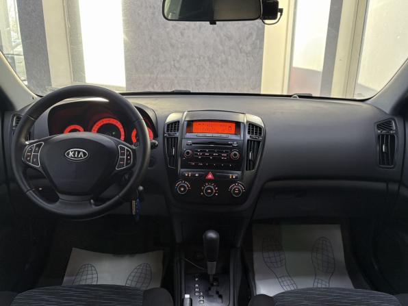 Kia Ceed I с пробегом 2008 года, цена 735 000 рублей, 222361 км, универсал, Автокод Объявления