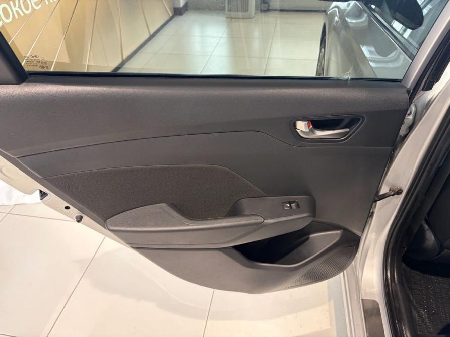 Hyundai Solaris II Екатеринбург  - изображение 10