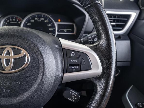Toyota Roomy I с пробегом 2017 года, цена 1 140 000 рублей, 109731 км, микровэн, Автокод Объявления