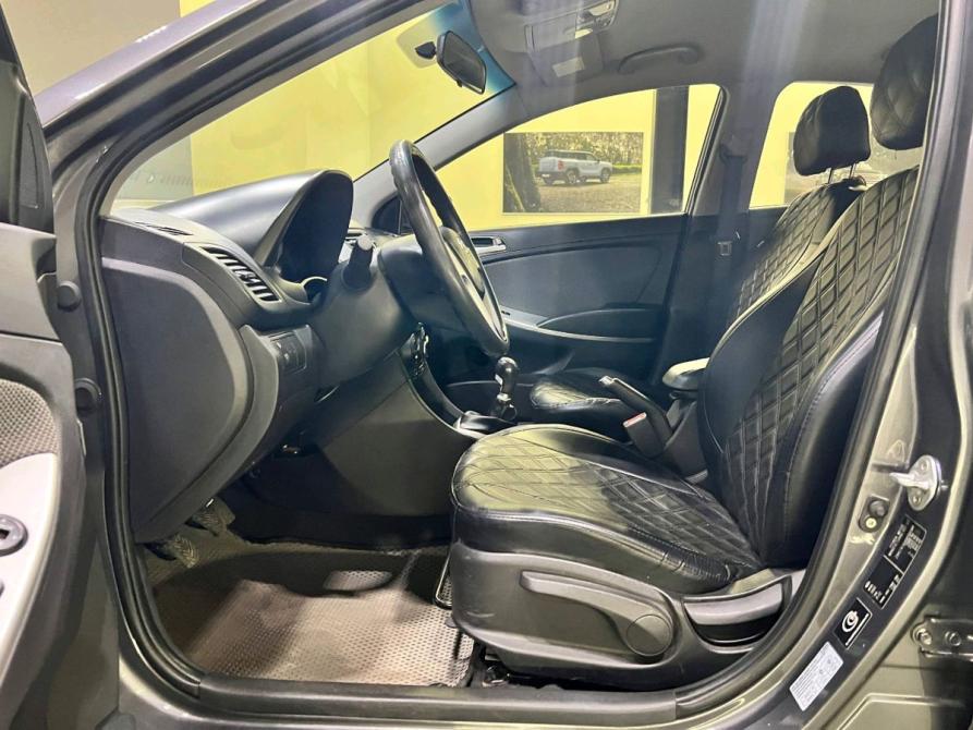 Hyundai Solaris I Новосибирск  - изображение 11