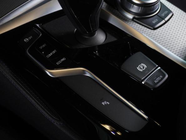 BMW 5 серии VII (G30/G31/G38) с пробегом 2019 года, цена 4 249 000 рублей, 68767 км, седан, Автокод Объявления