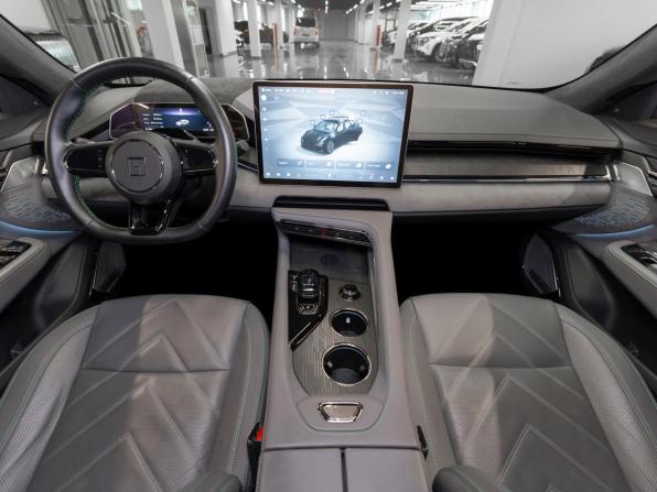 Zeekr 001 I с пробегом 2023 года, цена 4 620 000 рублей, 32142 км, хэтчбек, Автокод Объявления