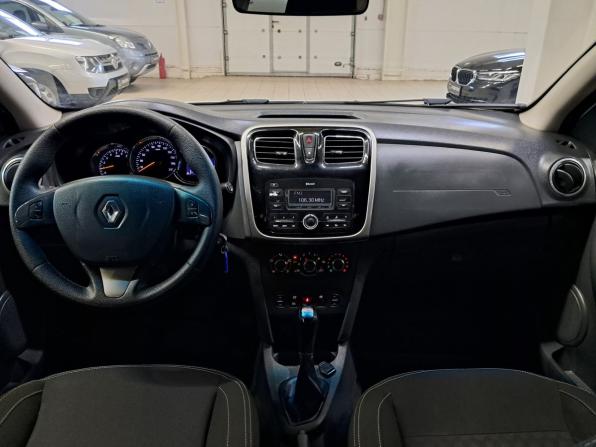 Renault Logan II с пробегом 2018 года, цена 635 000 рублей, 184430 км, седан, Автокод Объявления