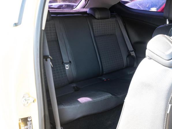 Opel Astra J Рестайлинг с пробегом 2012 года, цена 950 000 рублей, 197127 км, хэтчбек, Автокод Объявления