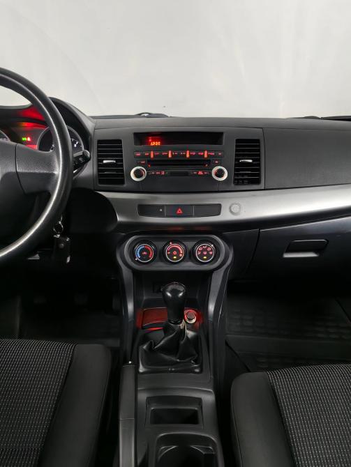 Mitsubishi Lancer X Москва  - изображение 12