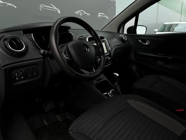 Renault Kaptur I с пробегом 2017 года, цена 1 495 900 рублей, 100042 км, внедорожник, Автокод Объявления