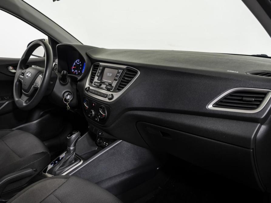 Hyundai Solaris II Москва  - изображение 13