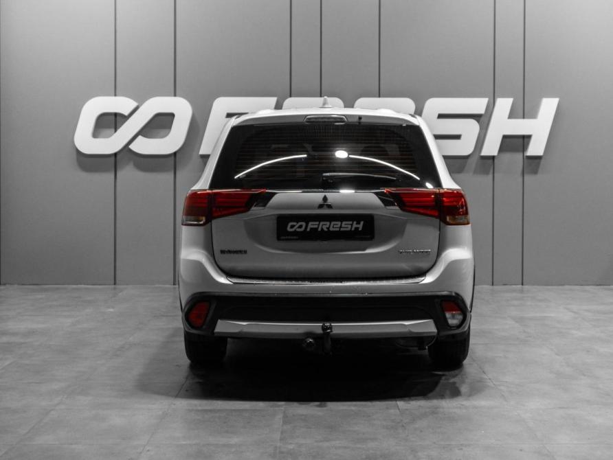 Mitsubishi Outlander III Рестайлинг 2 Тюмень  - изображение 4
