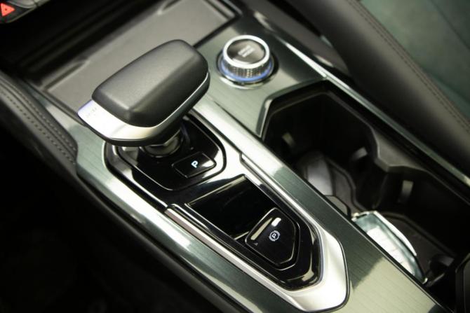 Geely Monjaro I с пробегом 2023 года, цена 2 970 000 рублей, 44316 км, внедорожник, Автокод Объявления