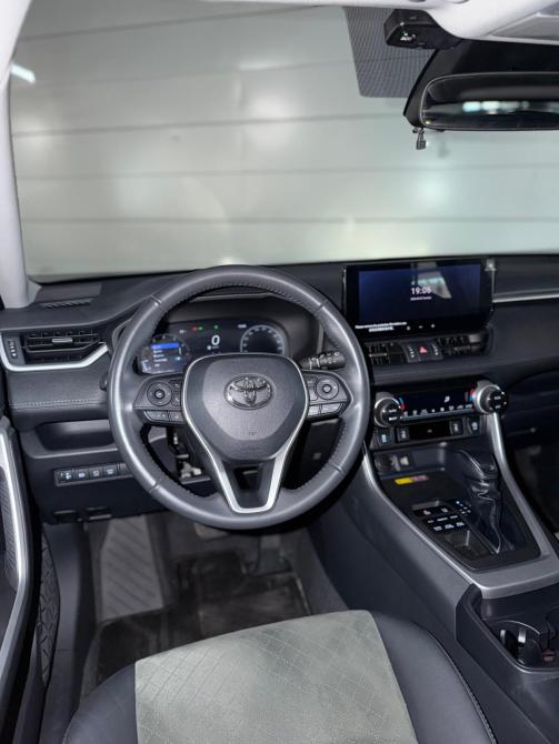 Toyota RAV4 V (XA50) Санкт-Петербург  - изображение 6
