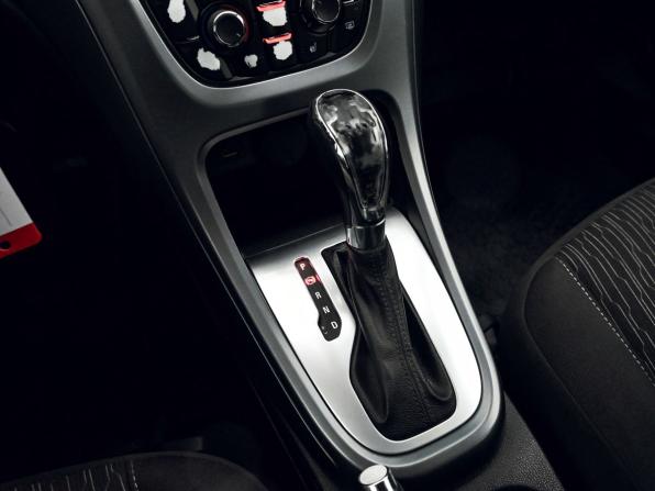 Opel Astra J Рестайлинг с пробегом 2013 года, цена 749 000 рублей, 154204 км, седан, Автокод Объявления