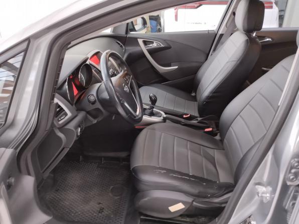 Opel Astra J с пробегом 2011 года, цена 780 000 рублей, 146953 км, хэтчбек, Автокод Объявления