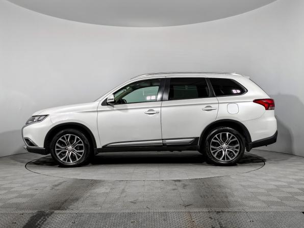 Mitsubishi Outlander III Рестайлинг 2 с пробегом 2017 года, цена 1 445 000 рублей, 225630 км, внедорожник, Автокод Объявления
