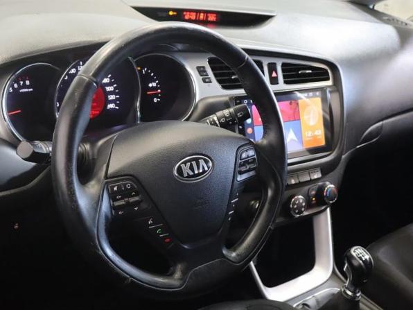 Kia Ceed II с пробегом 2013 года, цена 893 000 рублей, 113625 км, хэтчбек, Автокод Объявления