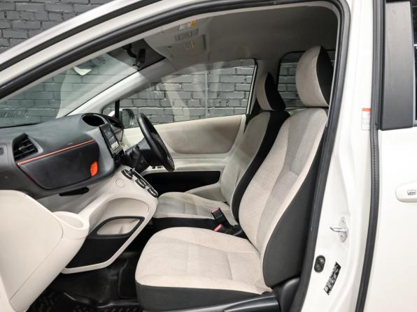Toyota Sienta II с пробегом 2017 года, цена 1 290 000 рублей, 185040 км, минивэн, Автокод Объявления