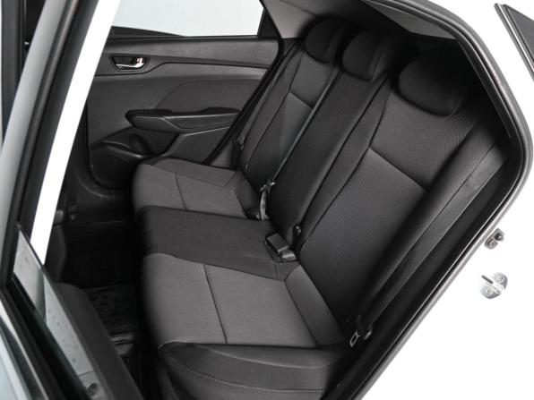 Hyundai Solaris II с пробегом 2018 года, цена 1 460 000 рублей, 153449 км, седан, Автокод Объявления