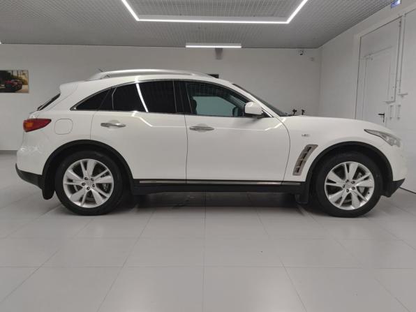 Infiniti FX II (S51) Рестайлинг с пробегом 2013 года, цена 1 840 000 рублей, 214697 км, внедорожник, Автокод Объявления
