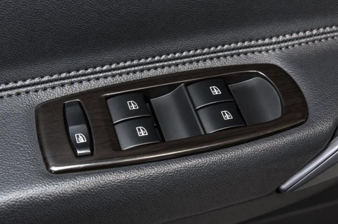 Renault Koleos I Рестайлинг с пробегом 2013 года, цена 1 079 000 рублей, 253918 км, внедорожник, Автокод Объявления