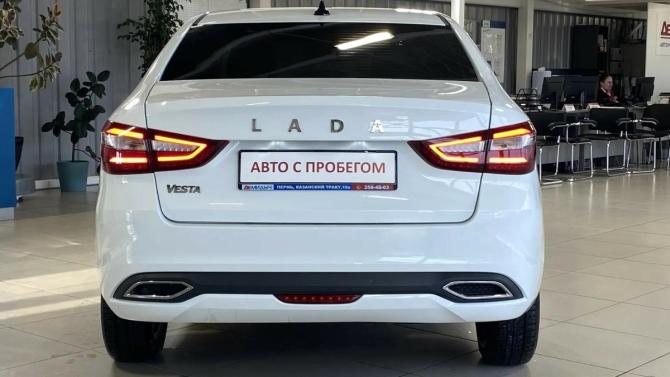 Lada (ВАЗ) Vesta I Рестайлинг (NG) с пробегом 2024 года, цена 1 214 000 рублей, 53300 км, седан, Автокод Объявления