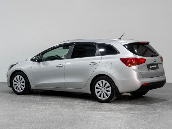 Kia Ceed II с пробегом 2014 года, цена 1 319 000 рублей, 107680 км, универсал, Автокод Объявления