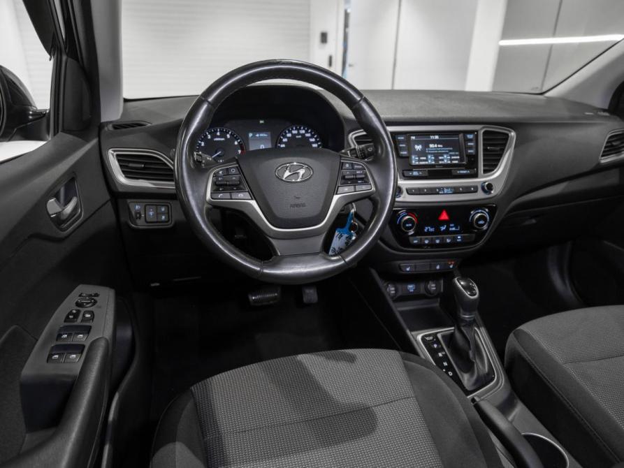 Hyundai Solaris II Москва  - изображение 7