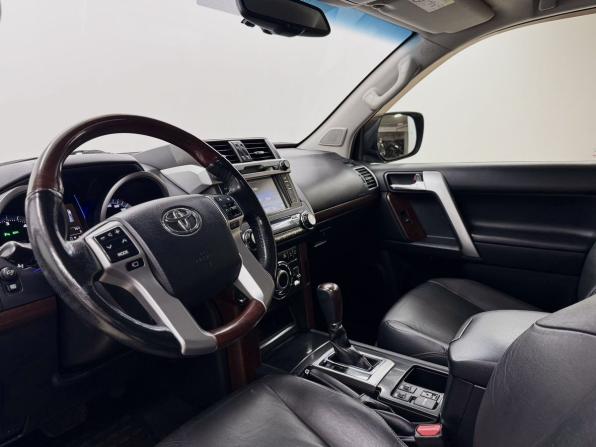 Toyota Land Cruiser Prado 150 Series Рестайлинг 1 с пробегом 2015 года, цена 3 839 000 рублей, 164160 км, внедорожник, Автокод Объявления