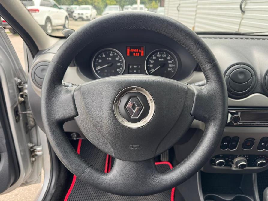 Renault Logan I Рестайлинг Саратов  - изображение 17