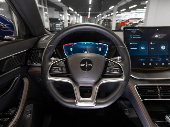 BYD Song Plus I с пробегом 2023 года, цена 3 300 000 рублей, 63669 км, внедорожник, Автокод Объявления