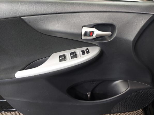 Toyota Corolla X (E140 E150) Рестайлинг с пробегом 2012 года, цена 1 080 000 рублей, 215000 км, седан, Автокод Объявления