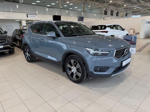 Volvo XC40 I с пробегом 2021 года, цена 3 175 900 рублей, 101849 км, внедорожник, Автокод Объявления