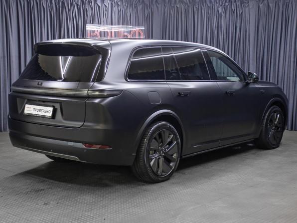 Li Auto (Lixiang) L9 I с пробегом 2023 года, цена 6 798 000 рублей, 33162 км, внедорожник, Автокод Объявления
