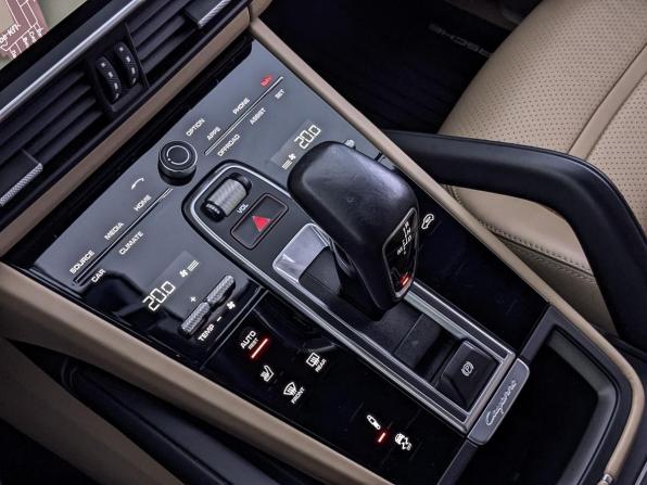 Porsche Cayenne III с пробегом 2021 года, цена 7 050 000 рублей, 133927 км, внедорожник, Автокод Объявления