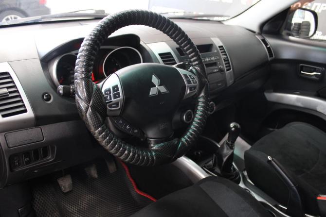 Mitsubishi Outlander II с пробегом 2008 года, цена 1 018 000 рублей, 294000 км, внедорожник, Автокод Объявления