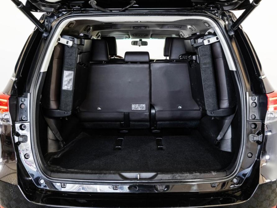 Toyota Fortuner II Санкт-Петербург  - изображение 26