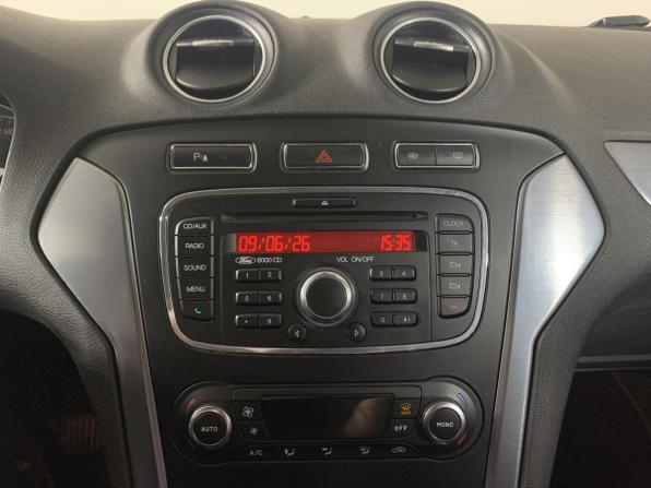 Ford Mondeo IV Рестайлинг с пробегом 2014 года, цена 988 000 рублей, 216089 км, седан, Автокод Объявления