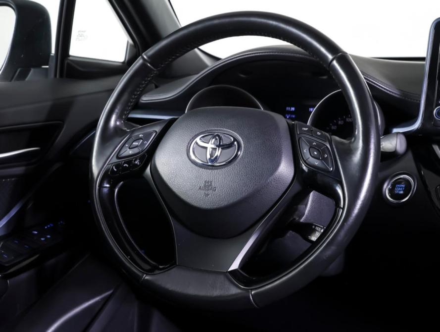 Toyota C-HR I Рестайлинг Москва  - изображение 13