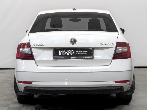 Skoda Octavia III (A7) Рестайлинг с пробегом 2018 года, цена 1 850 000 рублей, 112041 км, лифтбек, Автокод Объявления