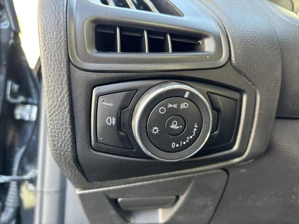Ford Focus III с пробегом 2012 года, цена 619 000 рублей, 231892 км, хэтчбек, Автокод Объявления