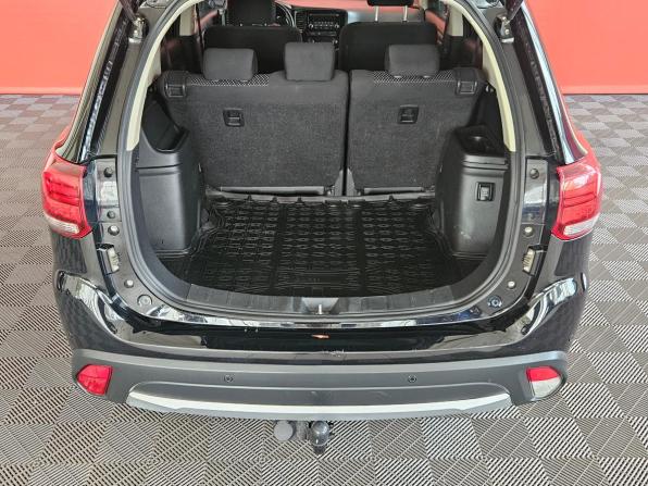 Mitsubishi Outlander III Рестайлинг 2 с пробегом 2017 года, цена 1 700 000 рублей, 134516 км, внедорожник, Автокод Объявления
