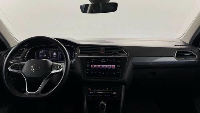 Volkswagen Tiguan II Рестайлинг с пробегом 2021 года, цена 2 960 000 рублей, 67103 км, внедорожник, Автокод Объявления