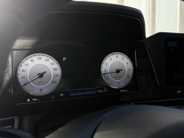 Hyundai Elantra VII (CN7) с пробегом 2023 года, цена 2 150 000 рублей, 47493 км, седан, Автокод Объявления
