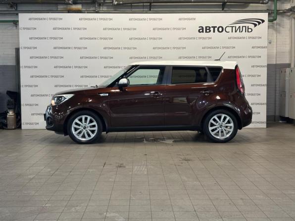 Kia Soul II Рестайлинг с пробегом 2018 года, цена 1 599 000 рублей, 97500 км, хэтчбек, Автокод Объявления