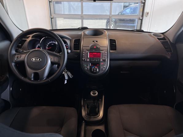 Kia Soul I Рестайлинг с пробегом 2011 года, цена 710 000 рублей, 243350 км, хэтчбек, Автокод Объявления