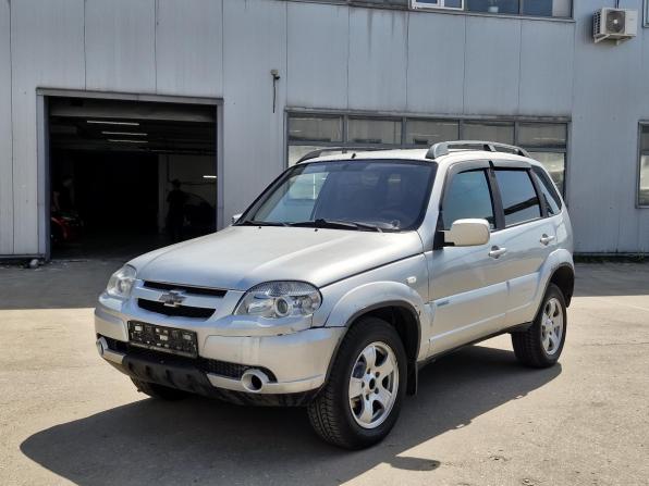 Chevrolet Niva I Рестайлинг с пробегом 2011 года, цена 445 000 рублей, 190946 км, внедорожник, Автокод Объявления
